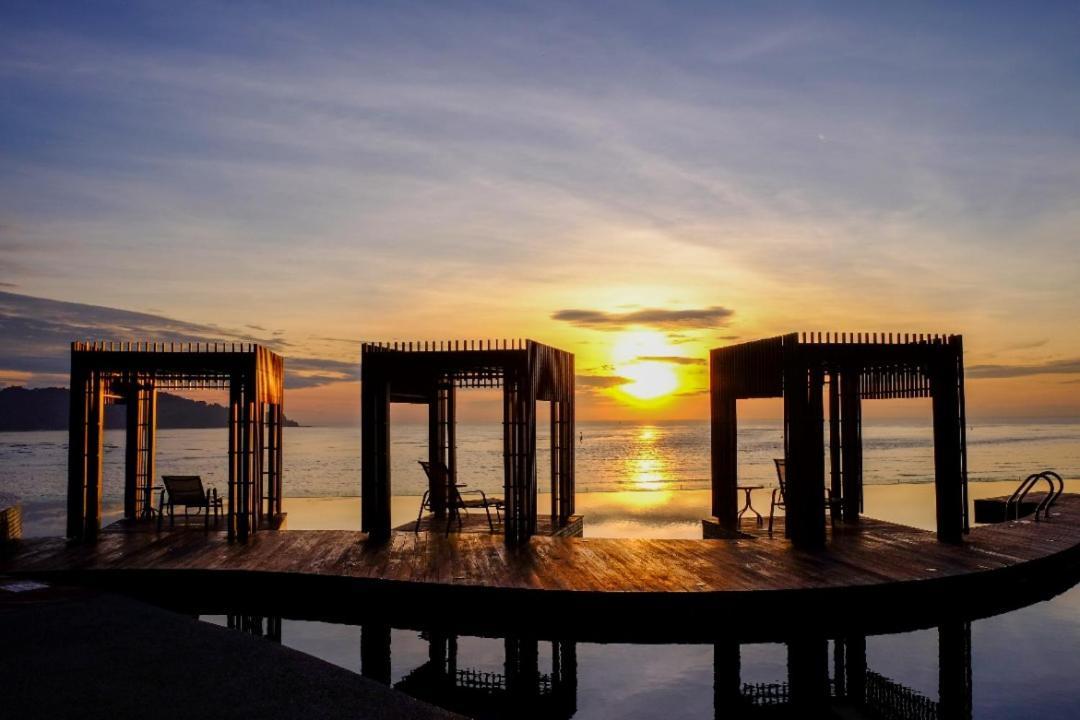 Cozy Seaview Studio At Imperium Residence Tanjung Lumpur Kuantan Buitenkant foto